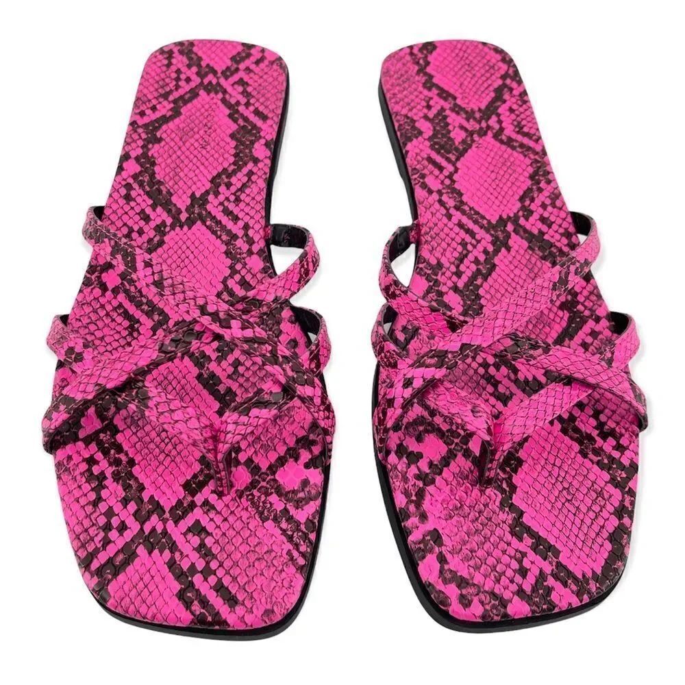 14th & Union Caite Pink Animal Print Square Toe Thong Slide Sandals Size 8.5